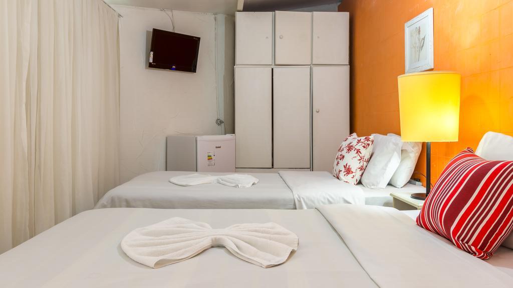 E Economica - Bairro Pinheiros, Proximo Hospital Clinicas E Incor, Oscar Freire, Av Paulista, Allianz, Madalena E Facil Acesso Ao Ibirapuera E Morumbi Hostal São Paulo