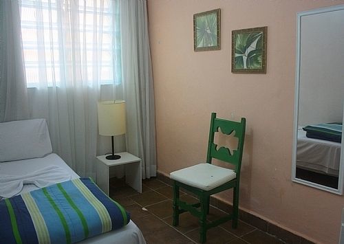 Hostal E Economica - Bairro Pinheiros, Proximo Hospital Clinicas E Incor, Oscar Freire, Av Paulista, Allianz, Madalena E Facil Acesso Ao Ibirapuera E Morumbi São Paulo
